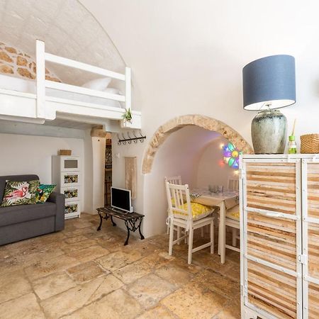 Casina La Cerasa Apartment ออสตูนี ภายนอก รูปภาพ