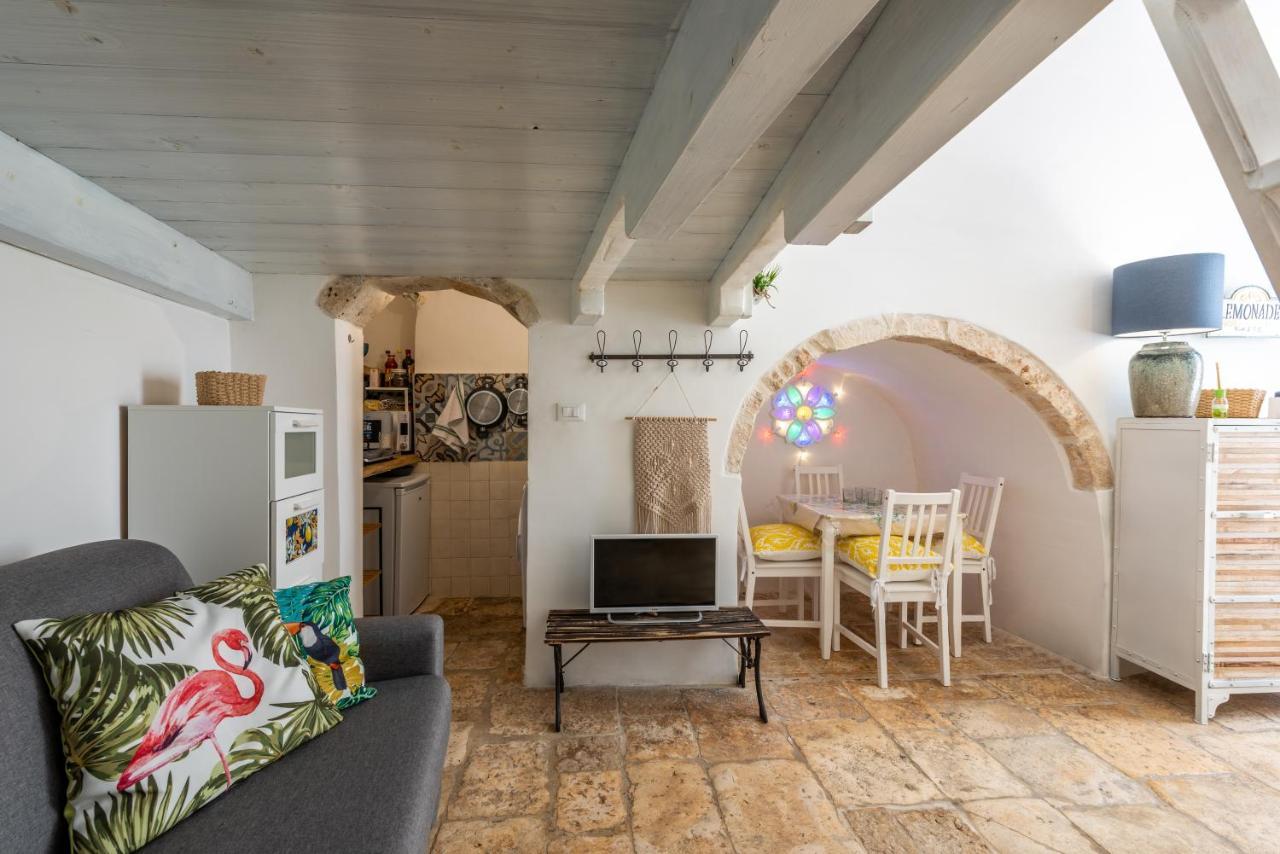Casina La Cerasa Apartment ออสตูนี ภายนอก รูปภาพ